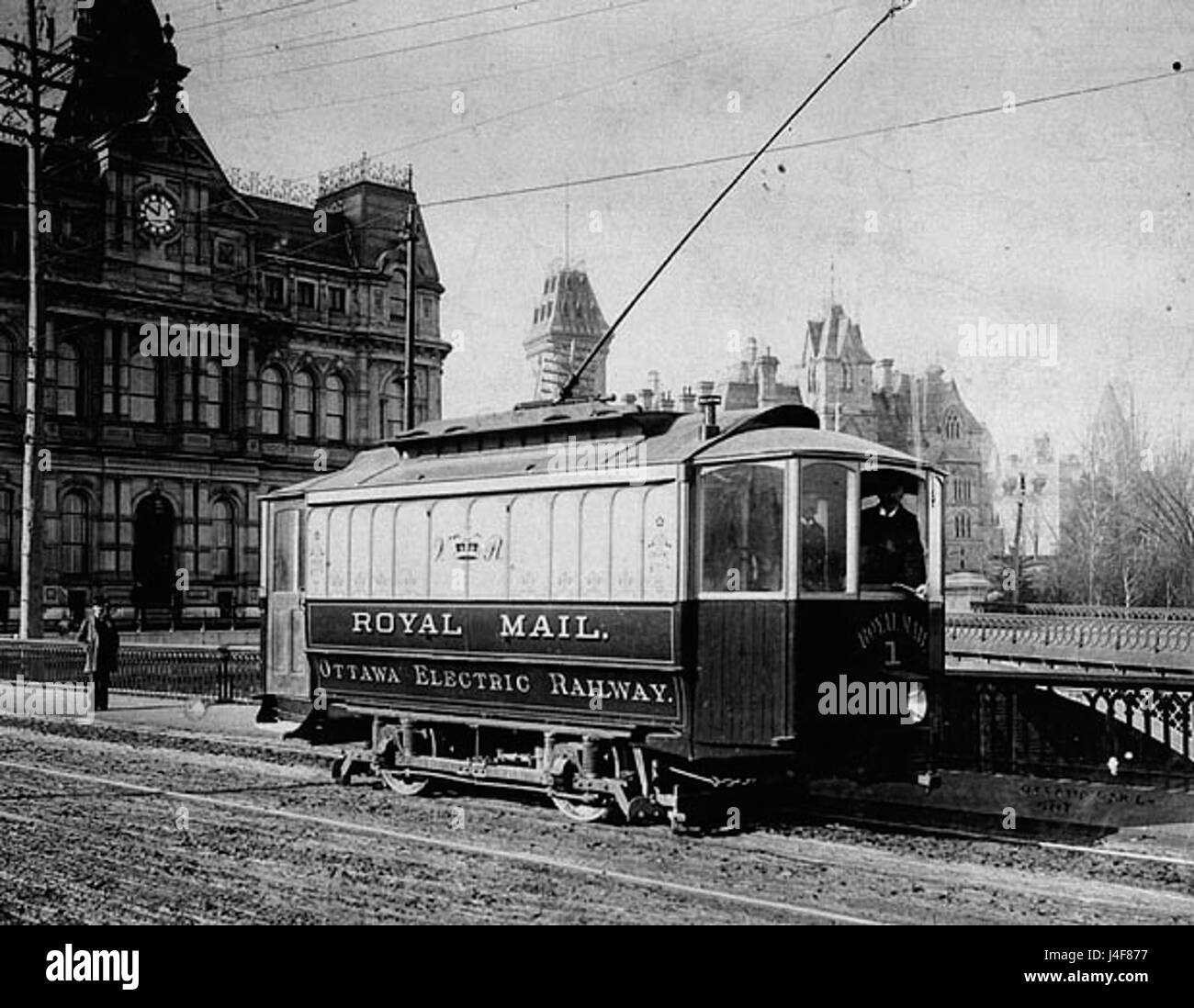 Early 1900s mail train hi-res stock photography and images - Alamy