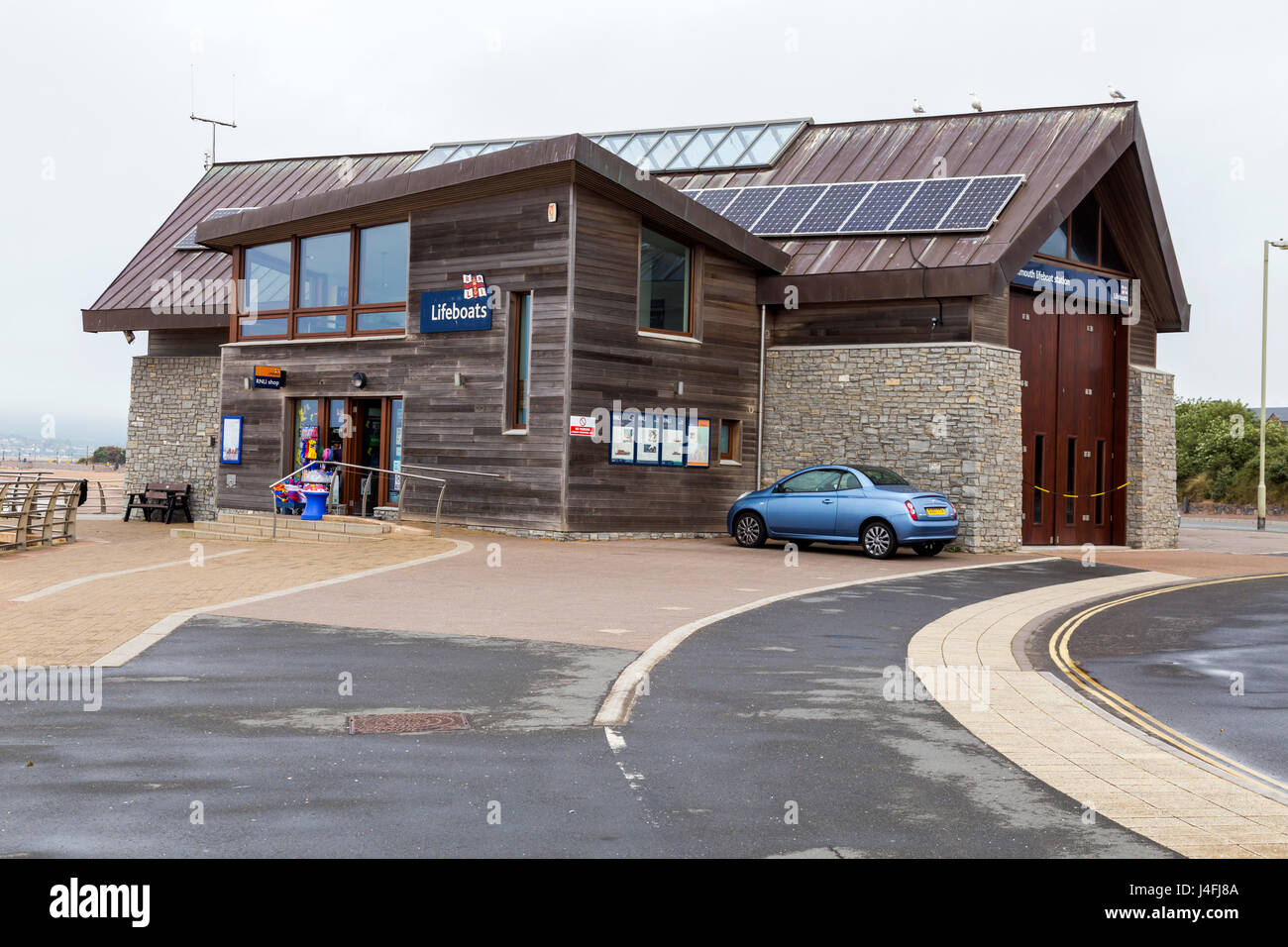 New buildings of the Exmouth RNLI  lifeboat station Stock Photo