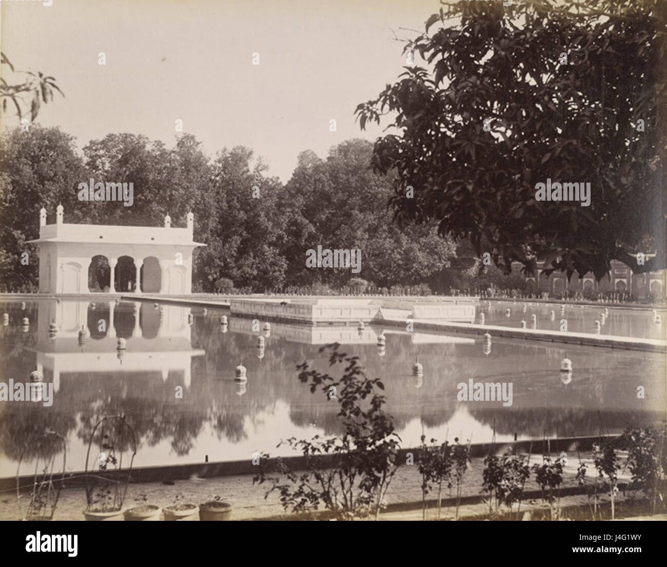 Shalimar Gardens Lahore 1895 Stock Photo Alamy