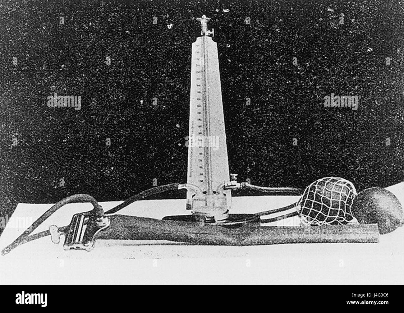 Sphygmomanometer used by Korotkoff Stock Photo Alamy