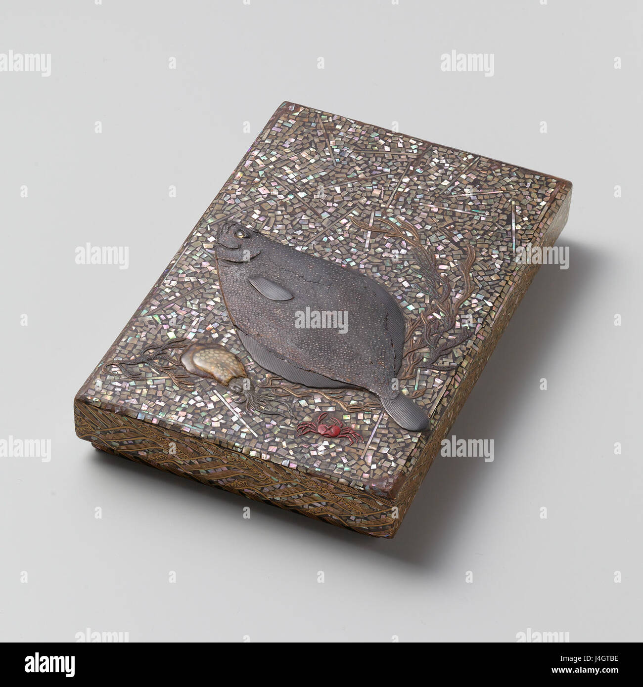 Labeled Japanese Writing Box Edo period writing box hi-res stock photography and images - Alamy