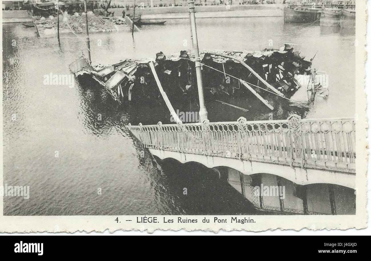 Ruines Pont Maghin Stock Photo Alamy
