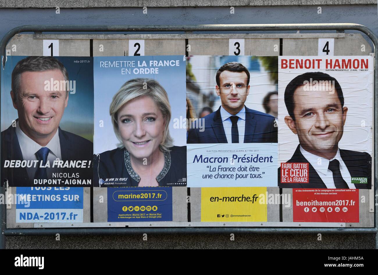 photo Affiche Marine Le Pen 2021 https www alamy com stock photo election campaign poster with marine le pen and other candidates mulhouse 140530582 html