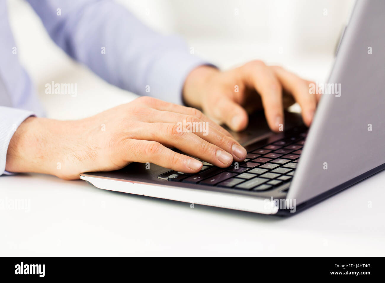 Typing man hi-res stock photography and images - Alamy
