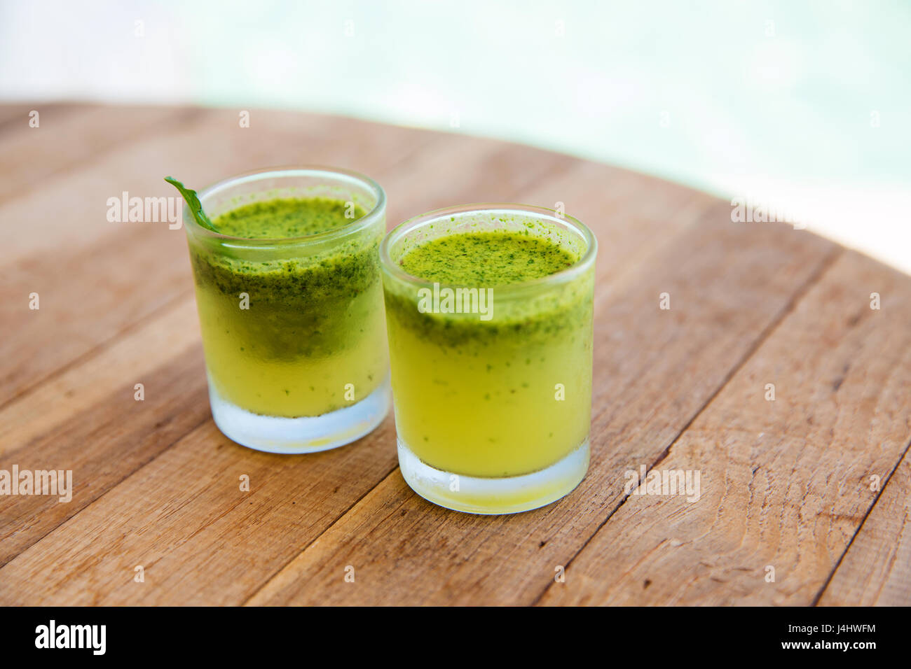 Non alcoholic drinks glasses hi-res stock photography and images - Alamy