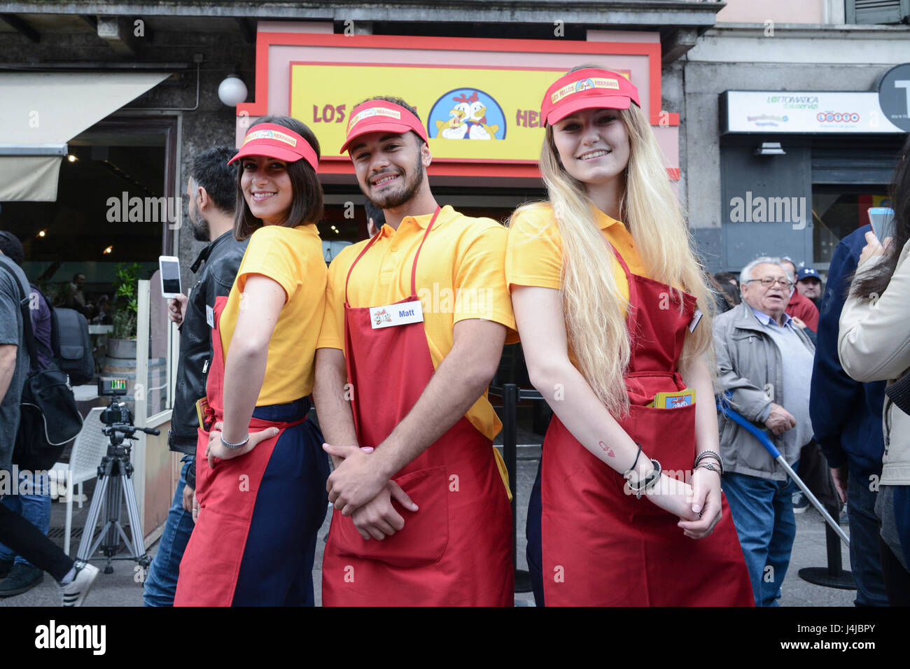 Milan, Breaking Bad Los Pollos Hermanos opens in Milan for two days in the  picture Stock Photo - Alamy