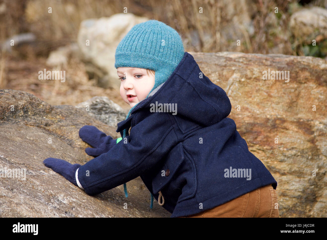 Baby coat shop with mittens