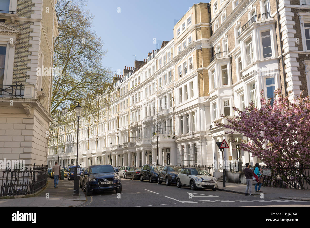 View of street with restored elegant Victorian Edwardian luxury houses in the exclusive area of South Kensington, London, UK Stock Photo