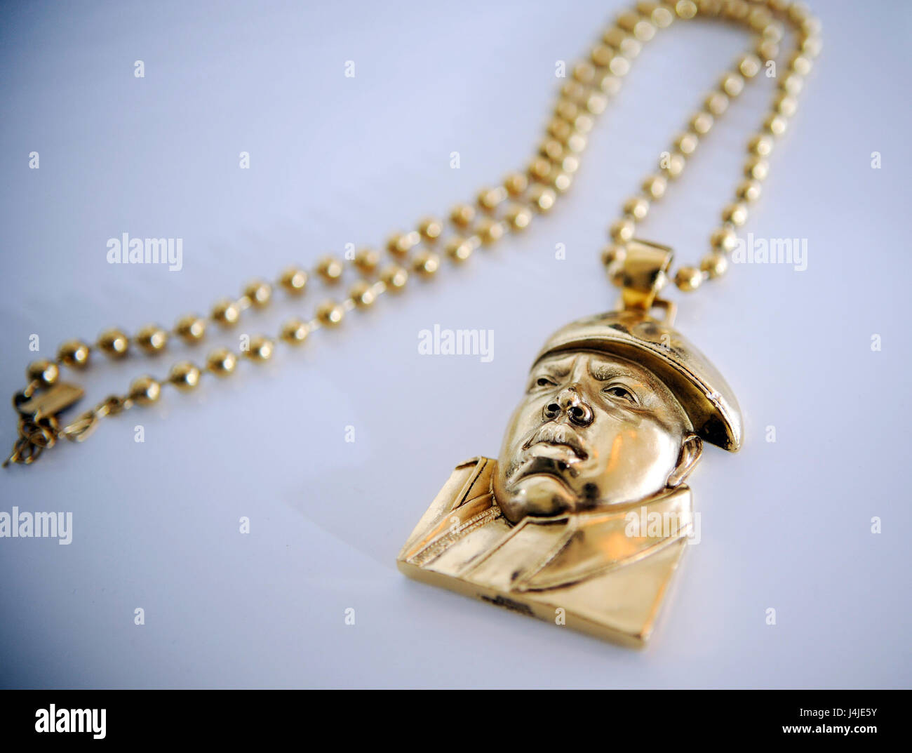 Rapper The Notorious B.I.G. aka Biggie Smalls gold chain face on set of Quincy Brown #|#Stay Awhile#|# music video in Los Angeles, California. Stock Photo