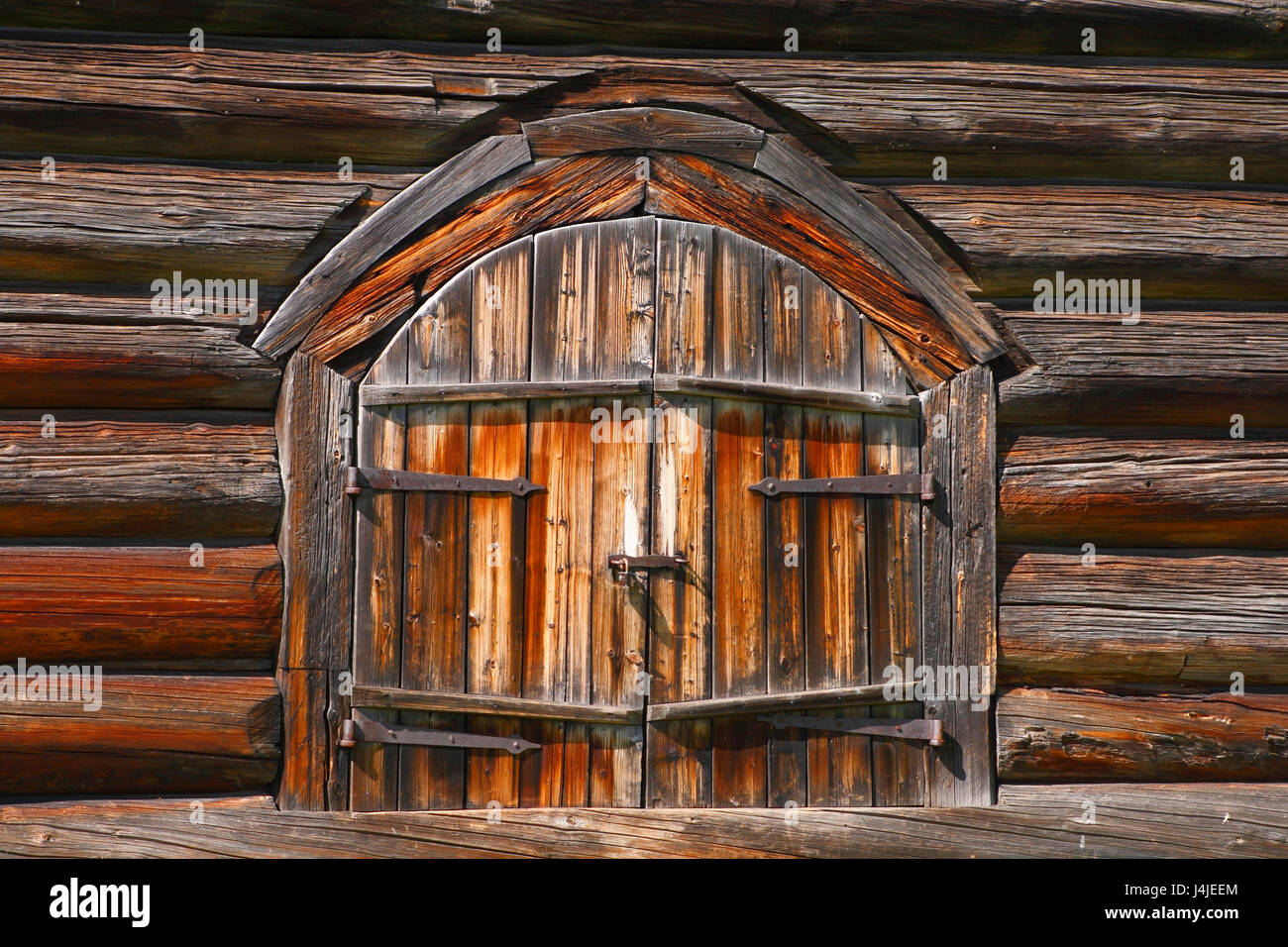 old wood door closed on the lock Stock Photo - Alamy