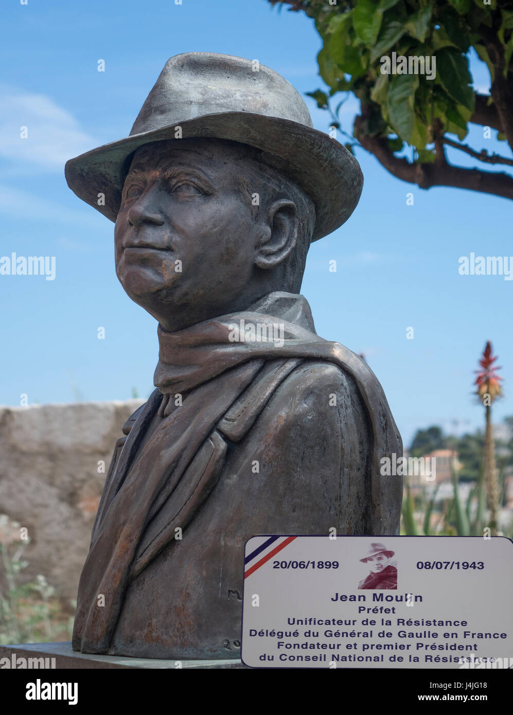 France, Alpes Maritimes, Villefranche, Jean Moulin statue Stock Photo -  Alamy