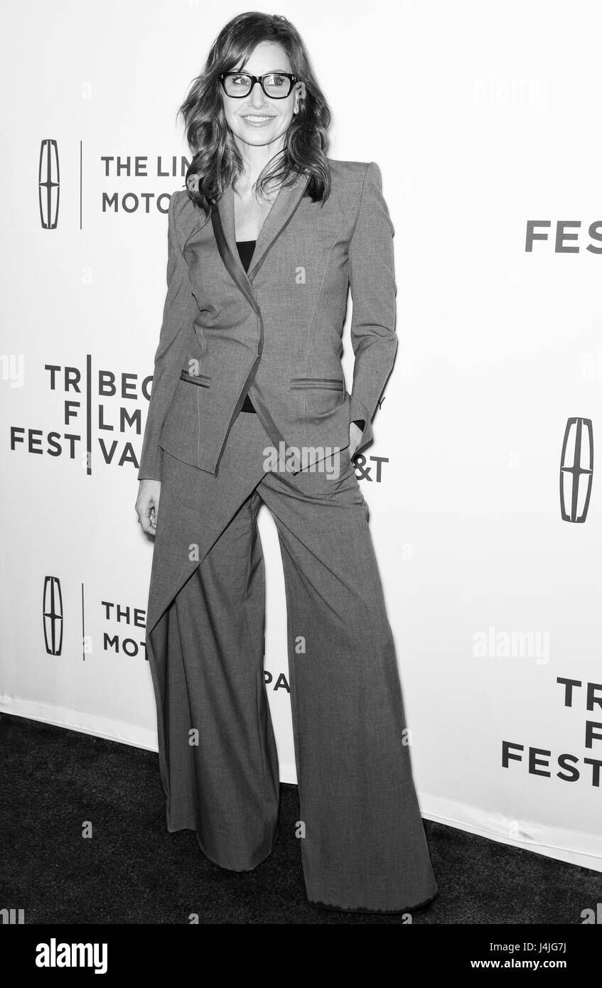 Gina gershon Black and White Stock Photos & Images Alamy