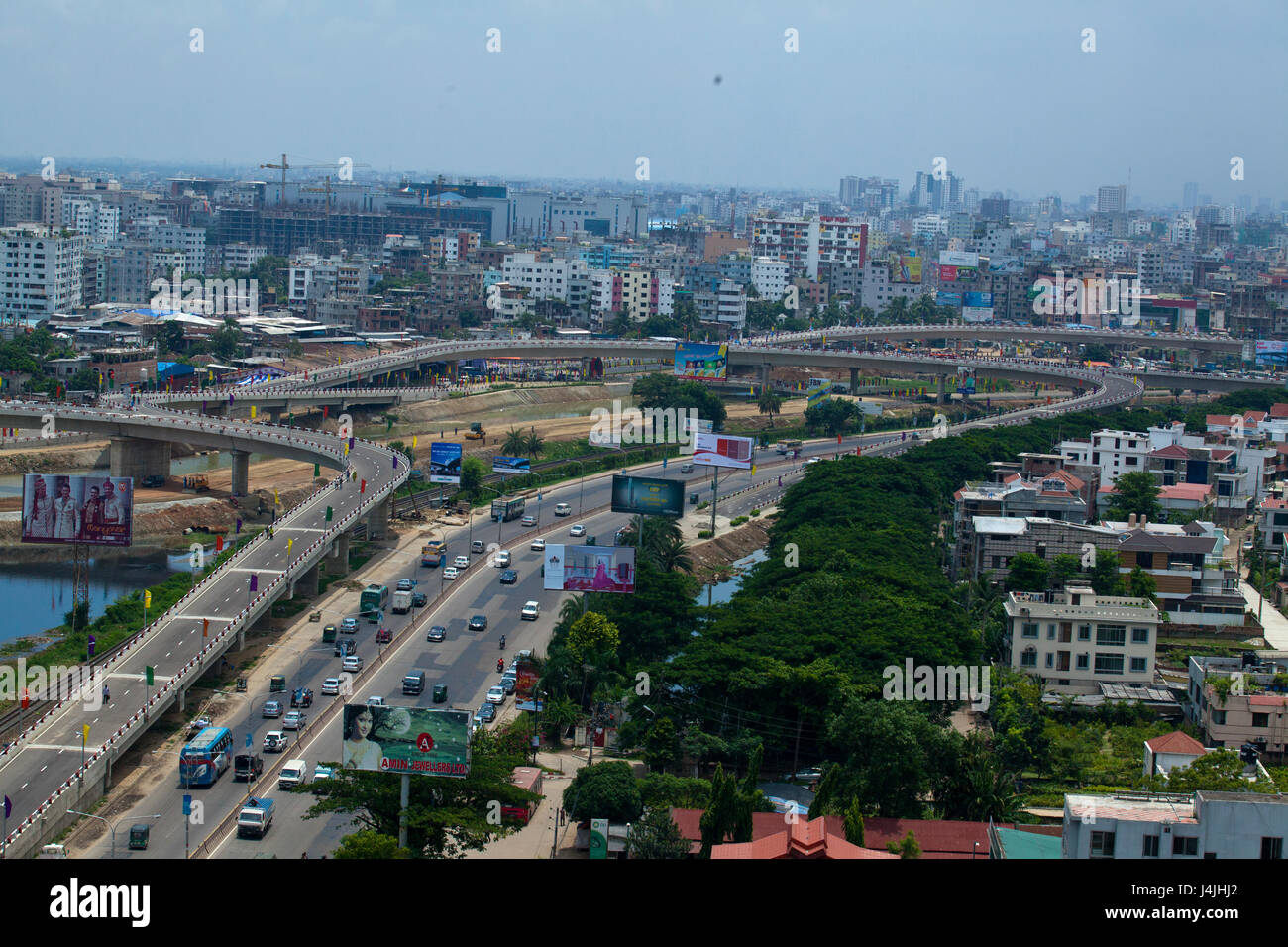 The 3.1km long, one-way Kuril flyover in the capital, inaugurated on 4th August 2013. Dhaka, Bangladesh. Stock Photo