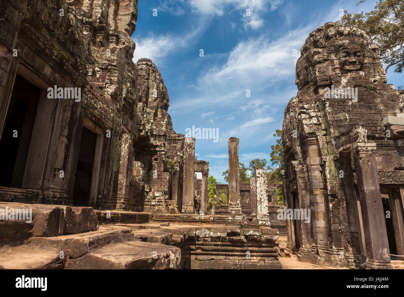 Eastern outer courtyard, Prasat Bayon, Angkor, Siem Reap, Cambodia