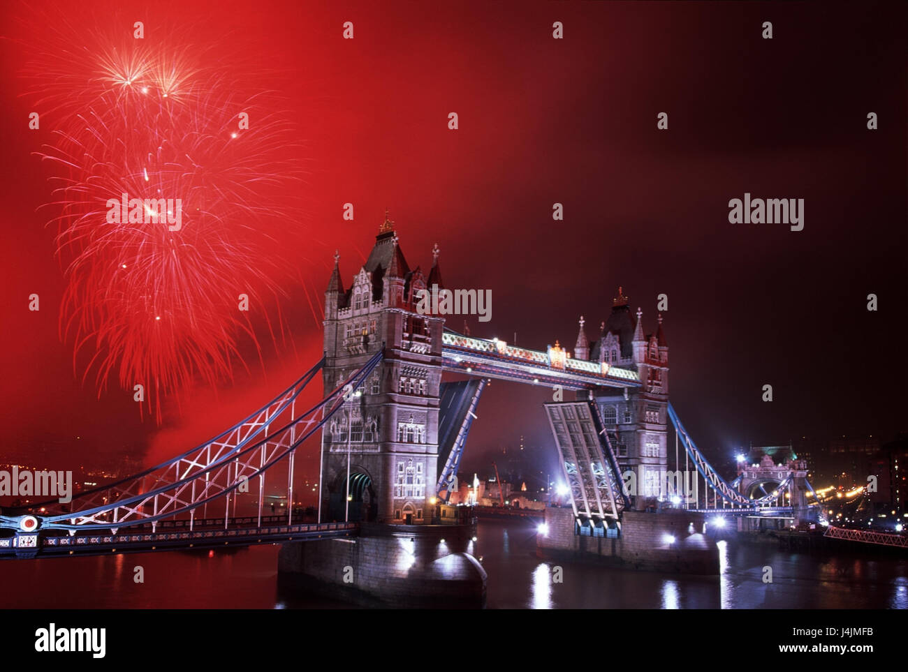 Great Britain, London, Tower Bridge, fireworks [M] England, the Thames, place of interest, structure, lighting, New Year's Eve, rockets, night, at night Stock Photo