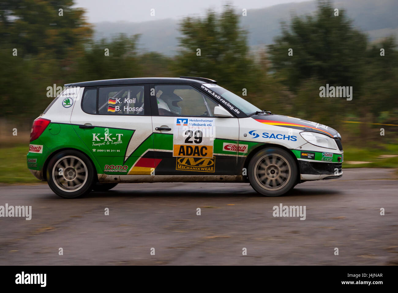 Skoda Fabia II R2 (2011) - Racing Cars