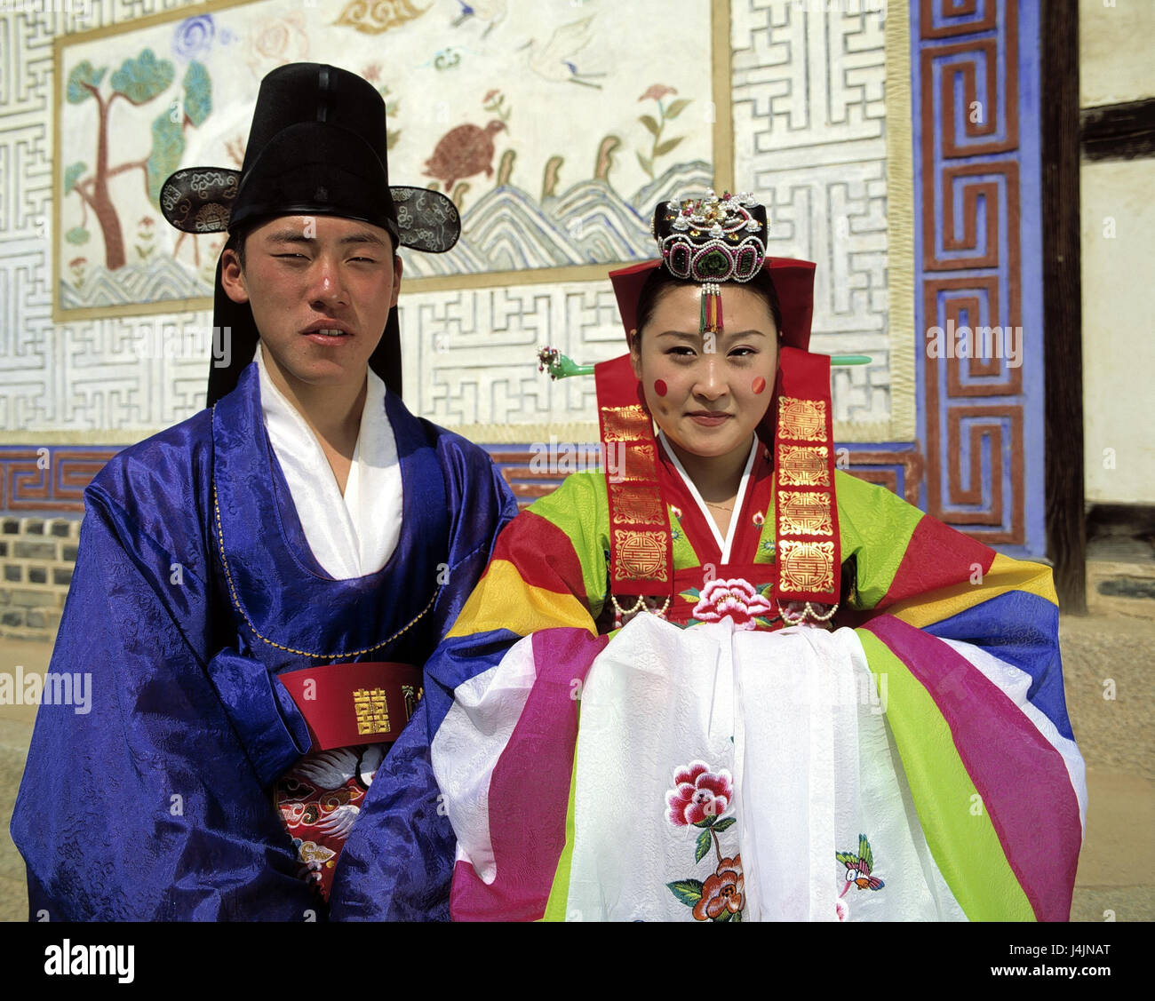 Half man half woman costume hi-res stock photography and images - Alamy