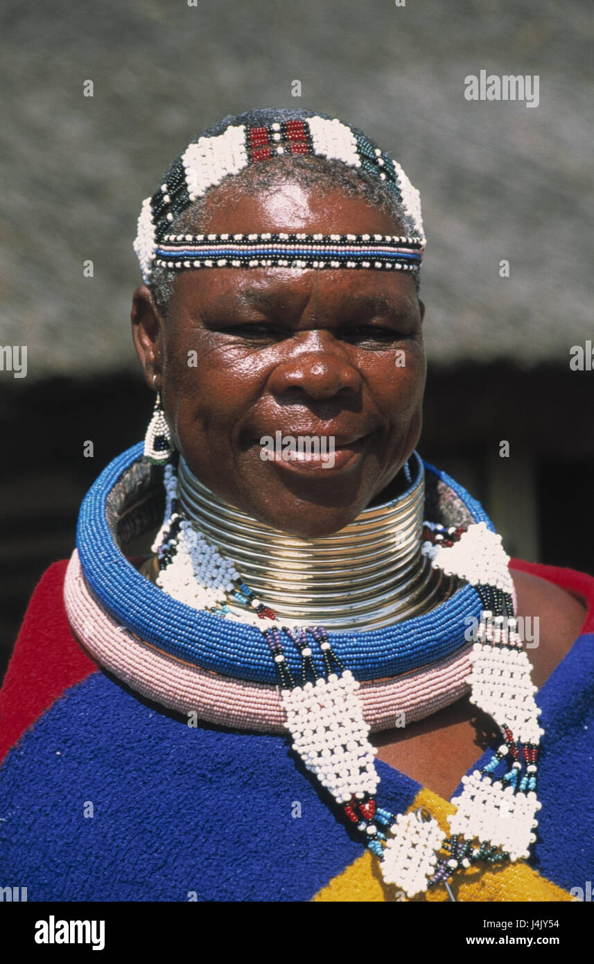 South Africa, Ndebele village, woman, portrait no model release RSA, Africa, South Africa, Transvaal-Ndebele, Bantu people, Ndebele strain, African, clothes, jewellery, traditionally, culture, art, brightly, folklore Stock Photo