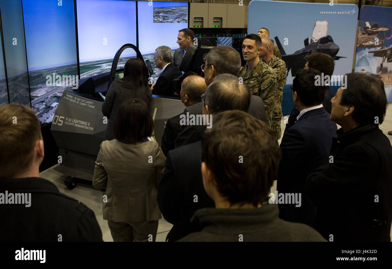 Japanese officials and military personnel experience the F-35B ...