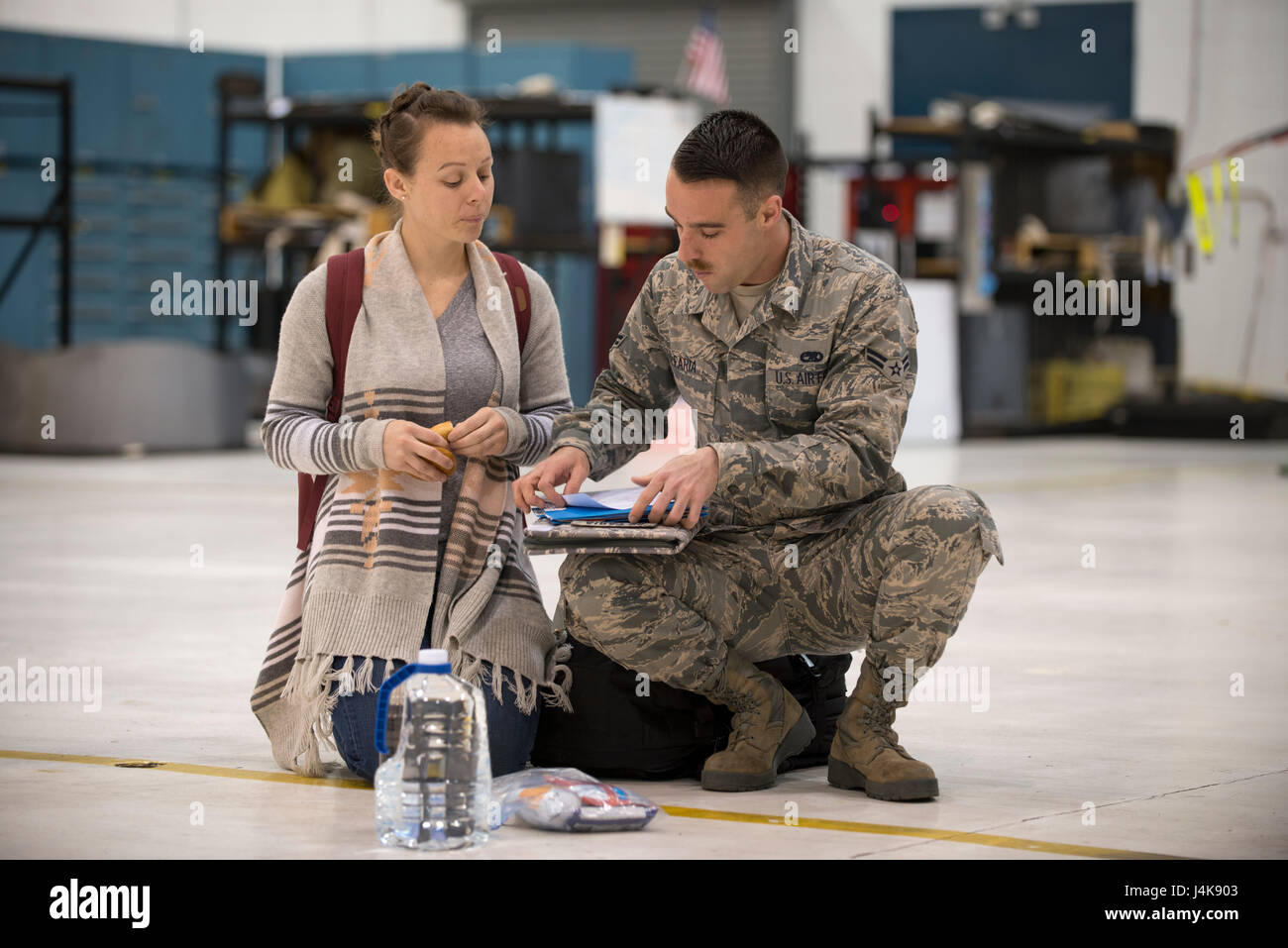 Airmen from the Colorado Air National Guard’s 140th Wing complete ...