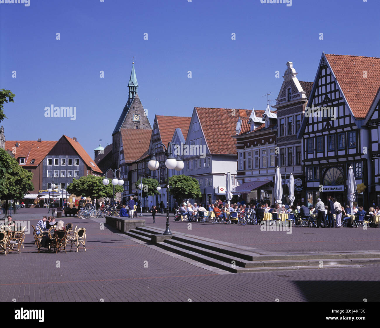 Germany, Lower Saxony, Bückeburger Börde, Stadthagen, St. of Martini church Europe, town view, Old Town, marketplace, to churchyard, parish church, hall church, structure, culture, houses, half-timbered houses, architectural style, half-timbered, tradition, place of interest Stock Photo