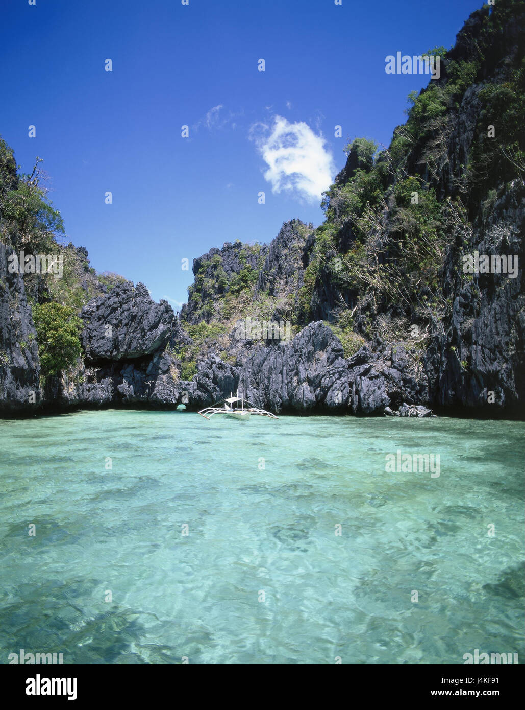 The Philippines Island Palawan Miniloc S Small Lagoon Outrigger South East Asia Malay Archipelago Island Group Island Bile Coast Coast Rock Bay Boat Nature Rest Silence View Stock Photo Alamy