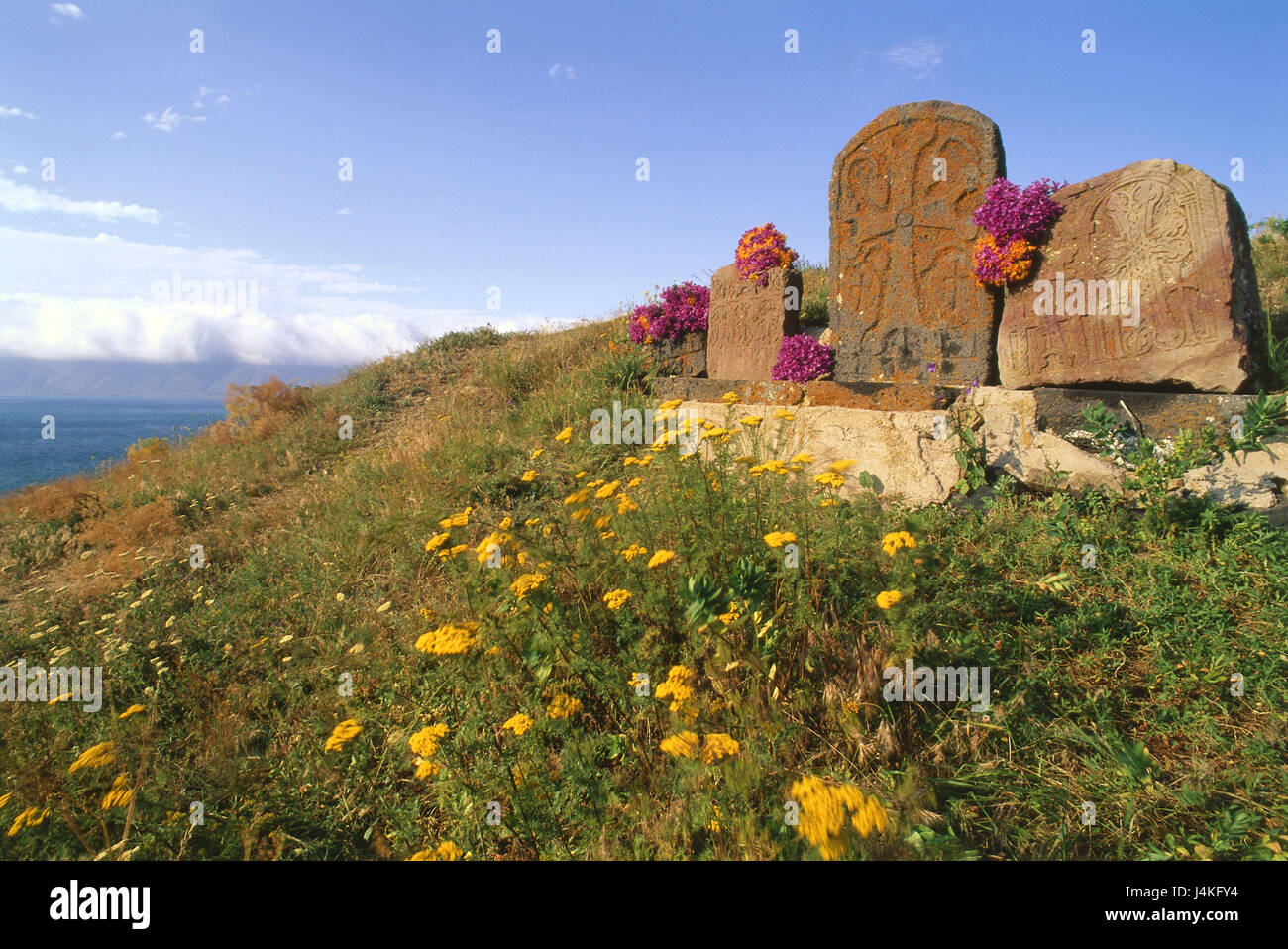 Republic Armenia, Sewan lake, tomb Asia, Südwestasien, Kaukasien, Transcaucasia, Hayastani Hanrapetut'yun, landlocked country, Sevan national park, region of Sewansee, tombs, place of rest, burial ground, memorial, tombs, place of rest, death, transitoriness, memory, recollection, faith, religion, Christianity, gravestones, stones tablet, culture, like a Christian, historically, antique, summer Stock Photo