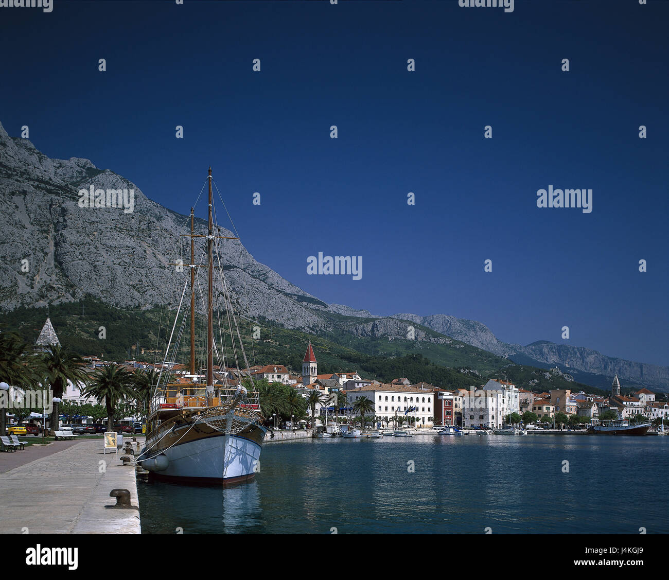 Croatia, Dalmatia, Markarska, town view, harbour of Europe, Southeast ...