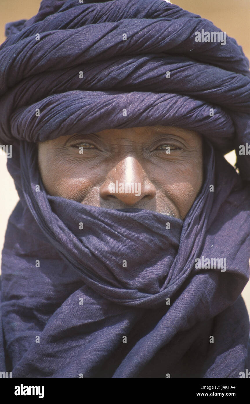 Burkina Faso, Gorom Gorom, Tuareg, turban, veils, portrait no model ...