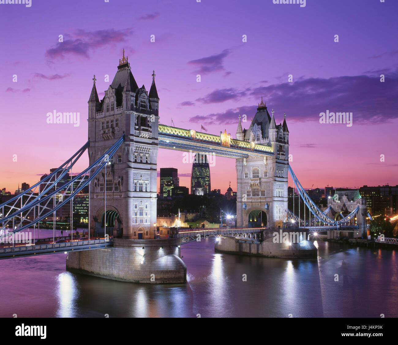 Great Britain London Tower Bridge Illuminateds The Thames Stock Photo Alamy