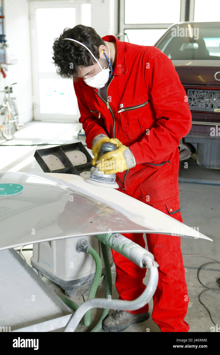 Car body garage, panel beater, Schleifarbeiten man, occupation