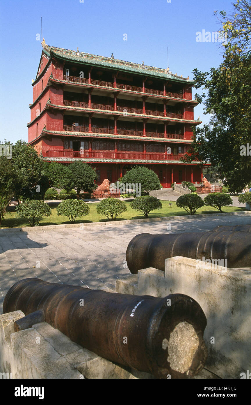 China, Guangdong Province, canton, Yuexiu park, town museum, cannons, detail Asia, Eastern Asia, town, city, Guangzhou, Yuexiu park, museum, museum building, building, architecture, place of interest, culture, park Stock Photo