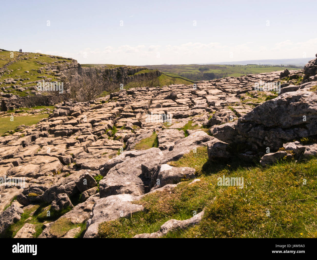 Malham landscape trail hi-res stock photography and images - Alamy