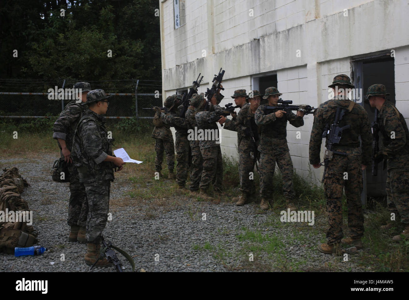 U.S. Marines of Lima Company, 3rd Battalion 2nd Marines demonstrate ...