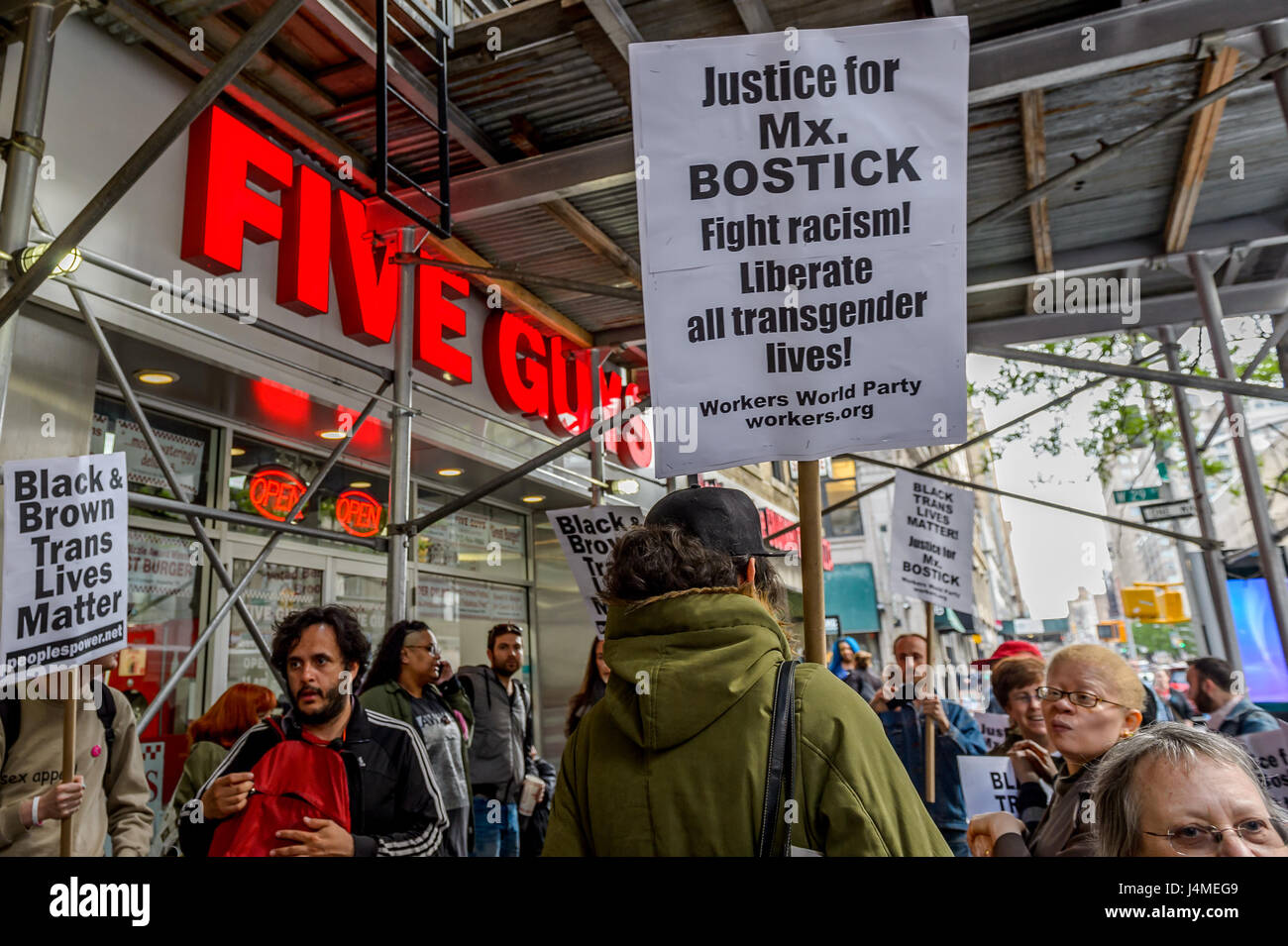 New York, United States. 12th May, 2017. Transgender rights activists organized a Vigil in front of Five Guys on May 12th, 2017 for a Vigil in front of Five Guys Burgers and Fries at 343 7th Avenue, Chelsea, New York City, to honor the memory of Mx. Bostick, a Trans person who was the victim of a hate crime last April 25. Credit: Erik McGregor/Pacific Press/Alamy Live News Stock Photo