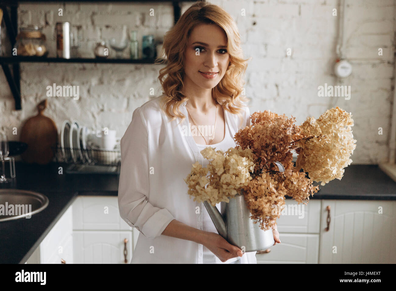 Middle eastern flower hires stock photography and images Alamy