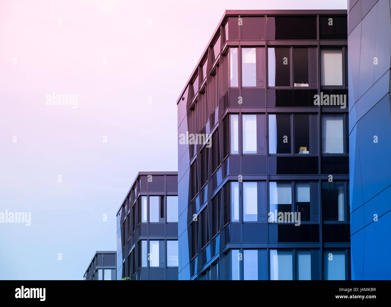 Office buildings facade hi-res stock photography and images - Alamy