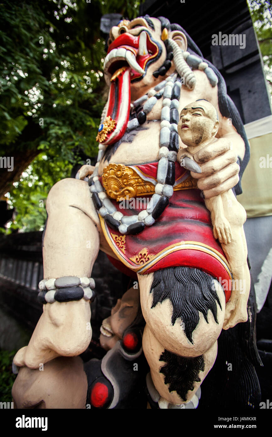 Rangda statue the Demon Queen of traditional Balinese Hindu mythology, she is known as a child eating demon who commands an army of Witches or Leyaks Stock Photo