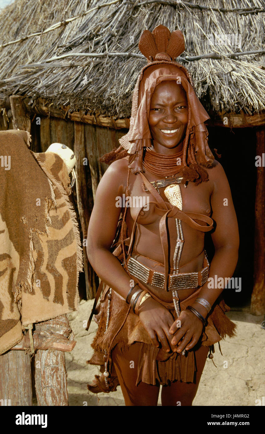 Namibia, Kaokoveld, Himba strain, woman, wedding clothes no model release!  Africa, South-West Africa, half nomad, nomad, nomadic tribe, nomadic tribe,  Himba, Himba woman, approx. 22 years, jewellery, wire jewellery, escargot  house, leaves