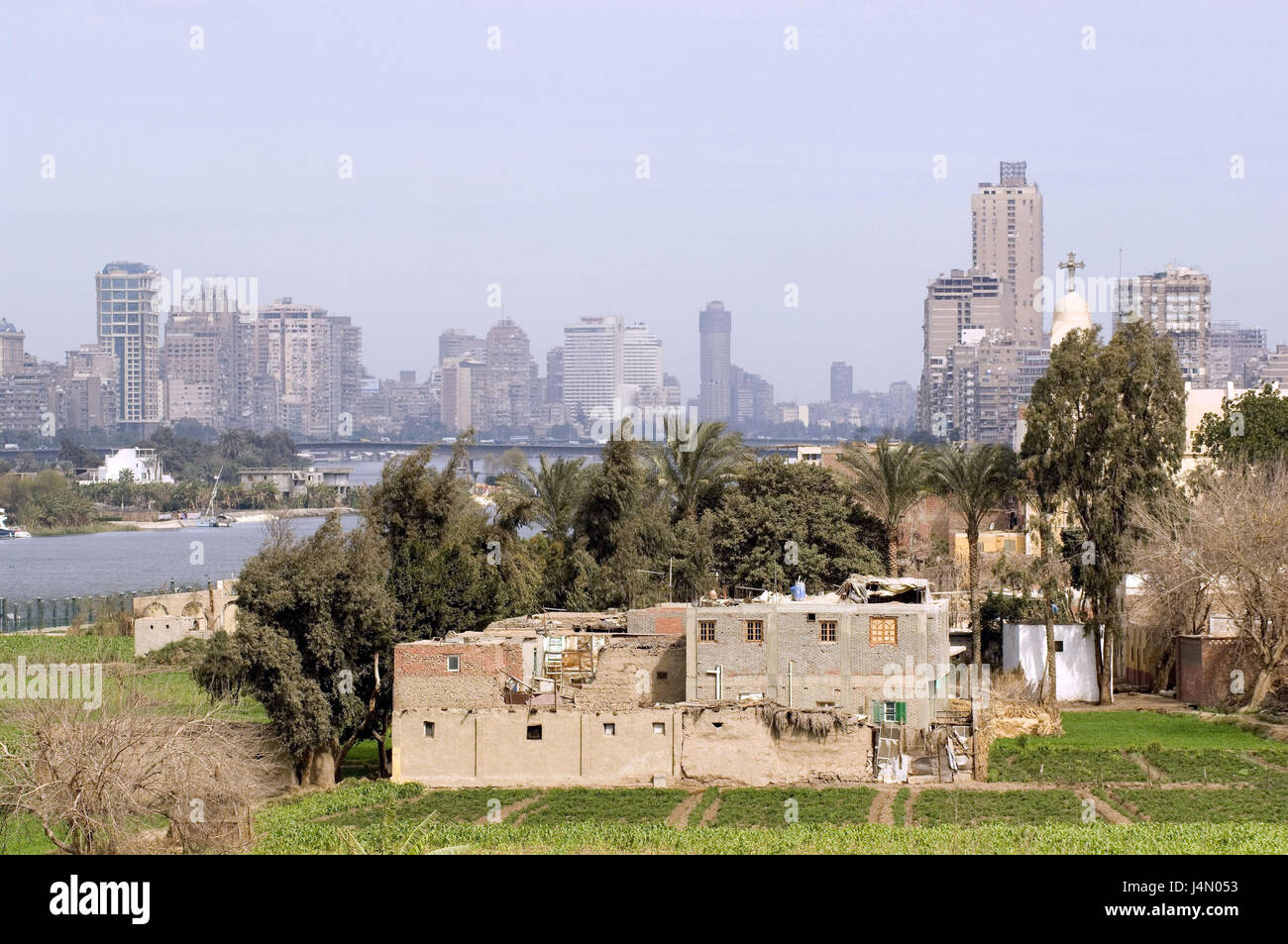 Nile river fields egypt hi-res stock photography and images - Alamy
