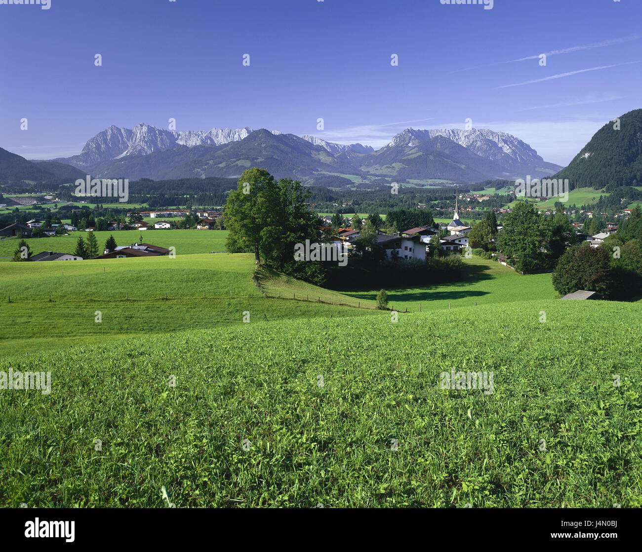 Austria, Tyrol, imperial angle, Kössen, local view, mountains, mountains, alps, view, scenery, place, meadow, trees, Kaisergebirge, Stock Photo