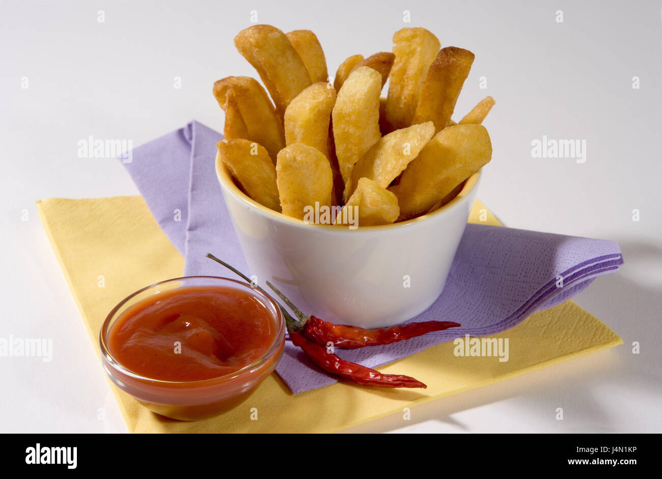 Chips, ketchup, chilli pods, Food, fast food, snack, intermeal, potato