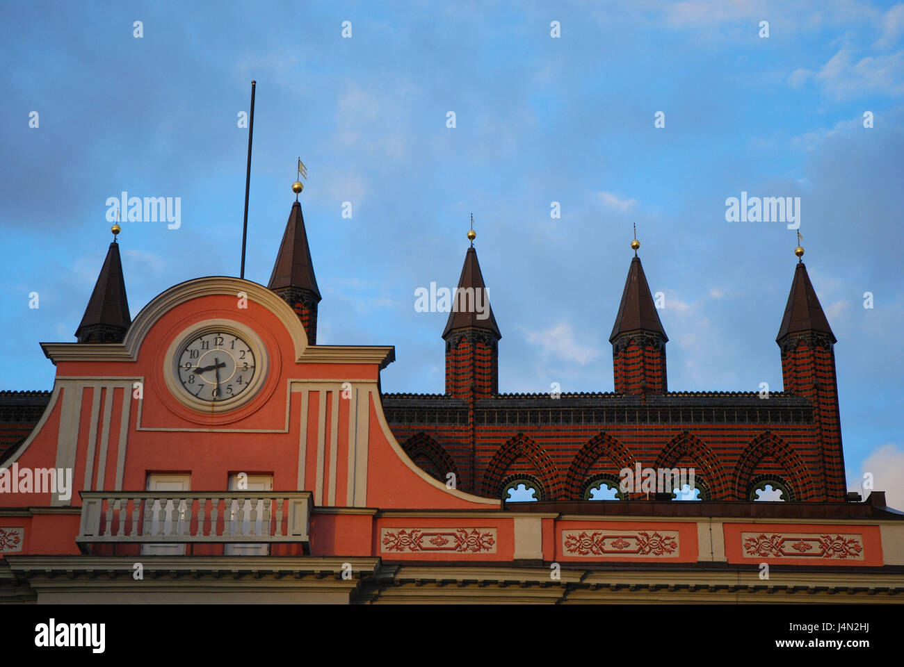 Germany, MecklenburgWest Pomerania, Rostock, new market, city hall