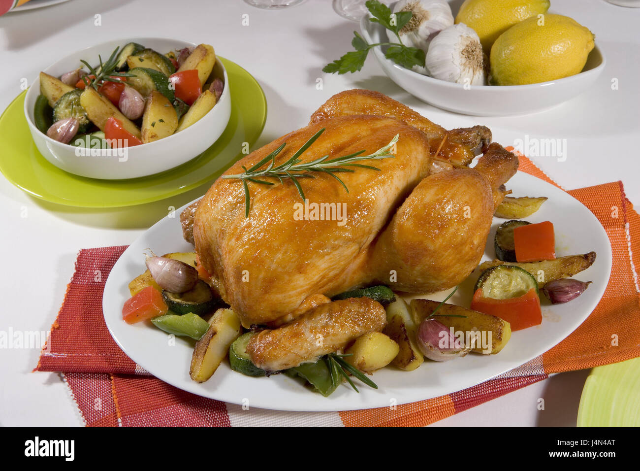 Plate, chickens, vegetables, larders, main meal, roast chicken, fowl