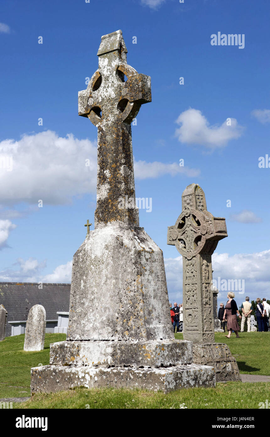 Ireland, Leinster, county Offaly, Clonmacnoise, cemetery, cross, Stock Photo