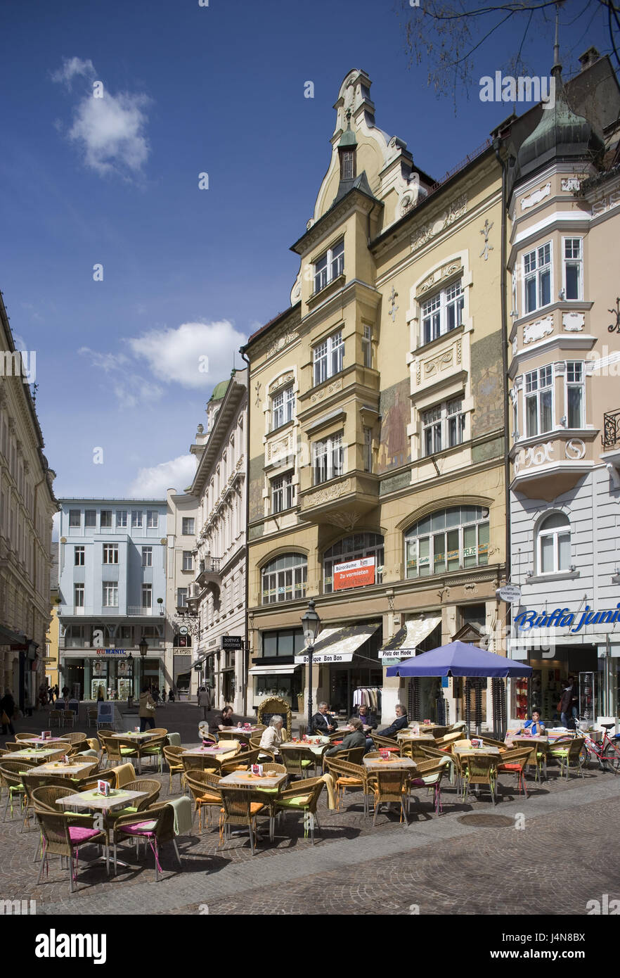 Austria, Carinthia, Klagenfurt, street cafe, Stock Photo
