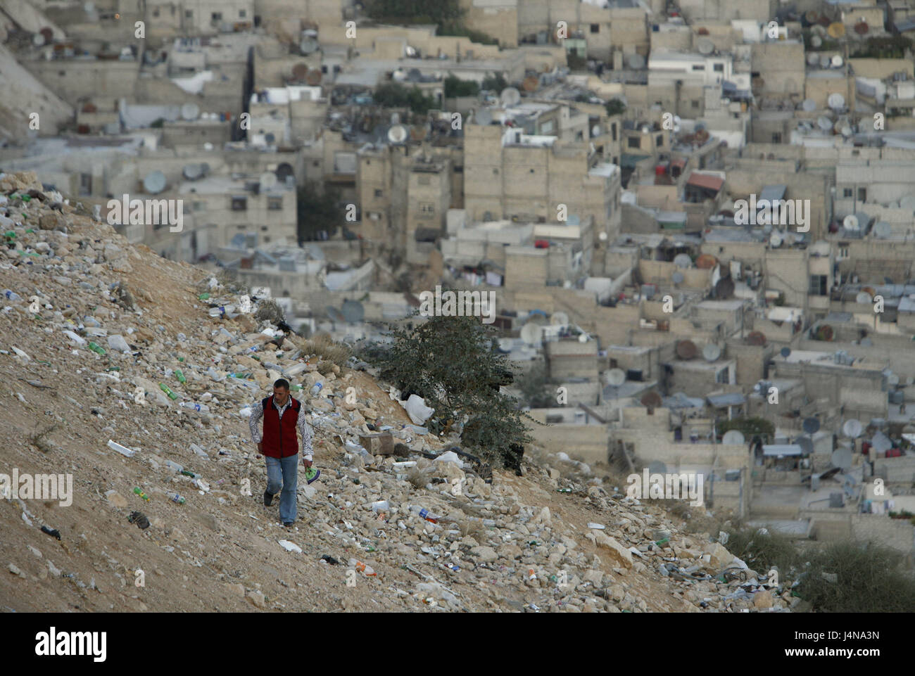 Syria, Damascus, town view, inclination, waste, man, no model release, Neustadt, city centre, city centre, urbanity, architecture, residential houses, closely, close, city, stones, grits, people, garbage, Weihrauchstrasse Stock Photo