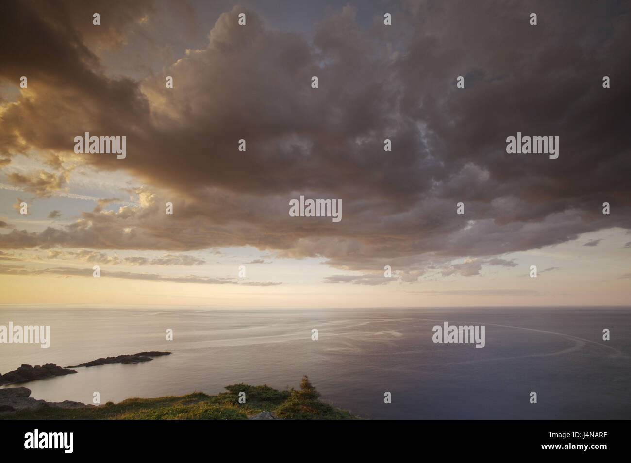 Canada, Twillingate, coast, sea, cloudy sky, evening light, Notre lady Bay, Stock Photo
