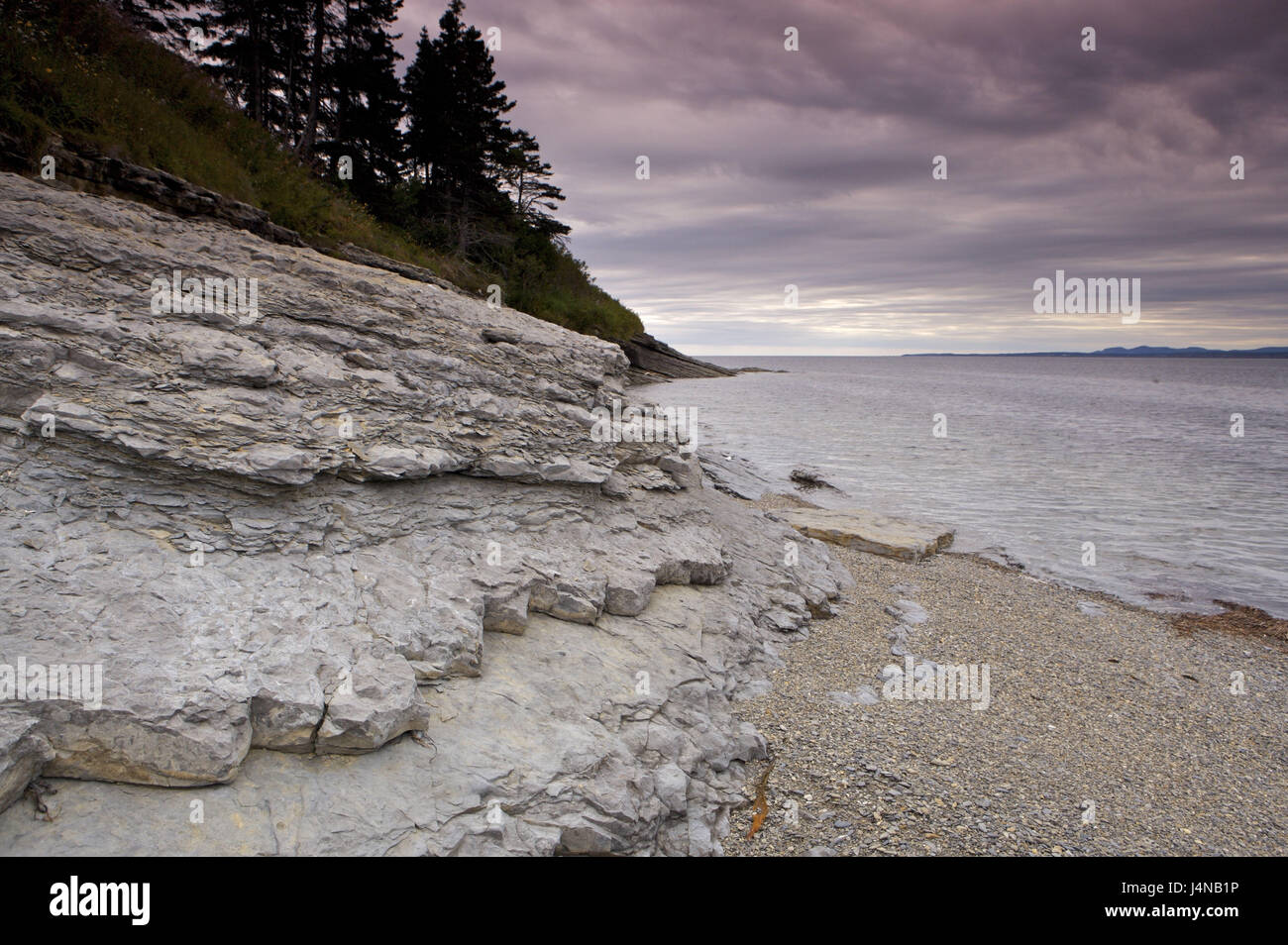Beach, rock, Anse Gaspe Bay, Forillion Nationwide park
