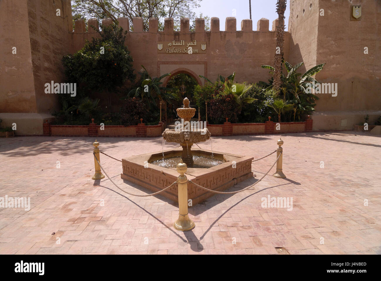 Morocco, Taroudannt, palace Salam hotel, input, well, Africa, building, facade, travel, North Africa, place of interest, tourism, outside wall, fastening, fountain, castle, input range, hotel, hotel building, defensive wall, palace hotel, travel, city wall, Taroudant, accomodation, outside, Stock Photo